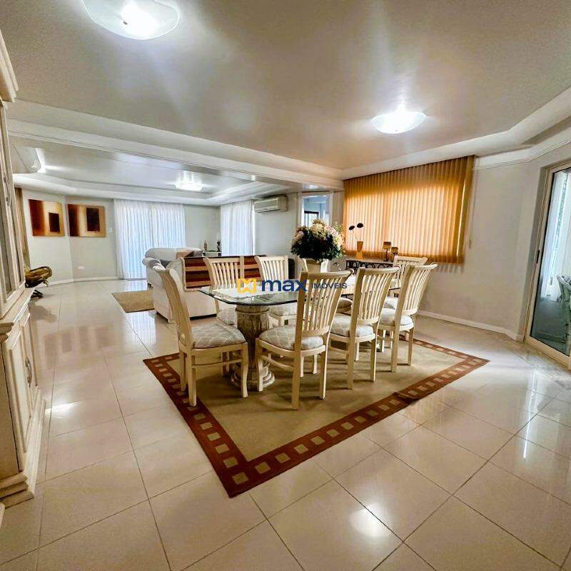 Apartamento à venda no Centro: Sala de estar e jantar