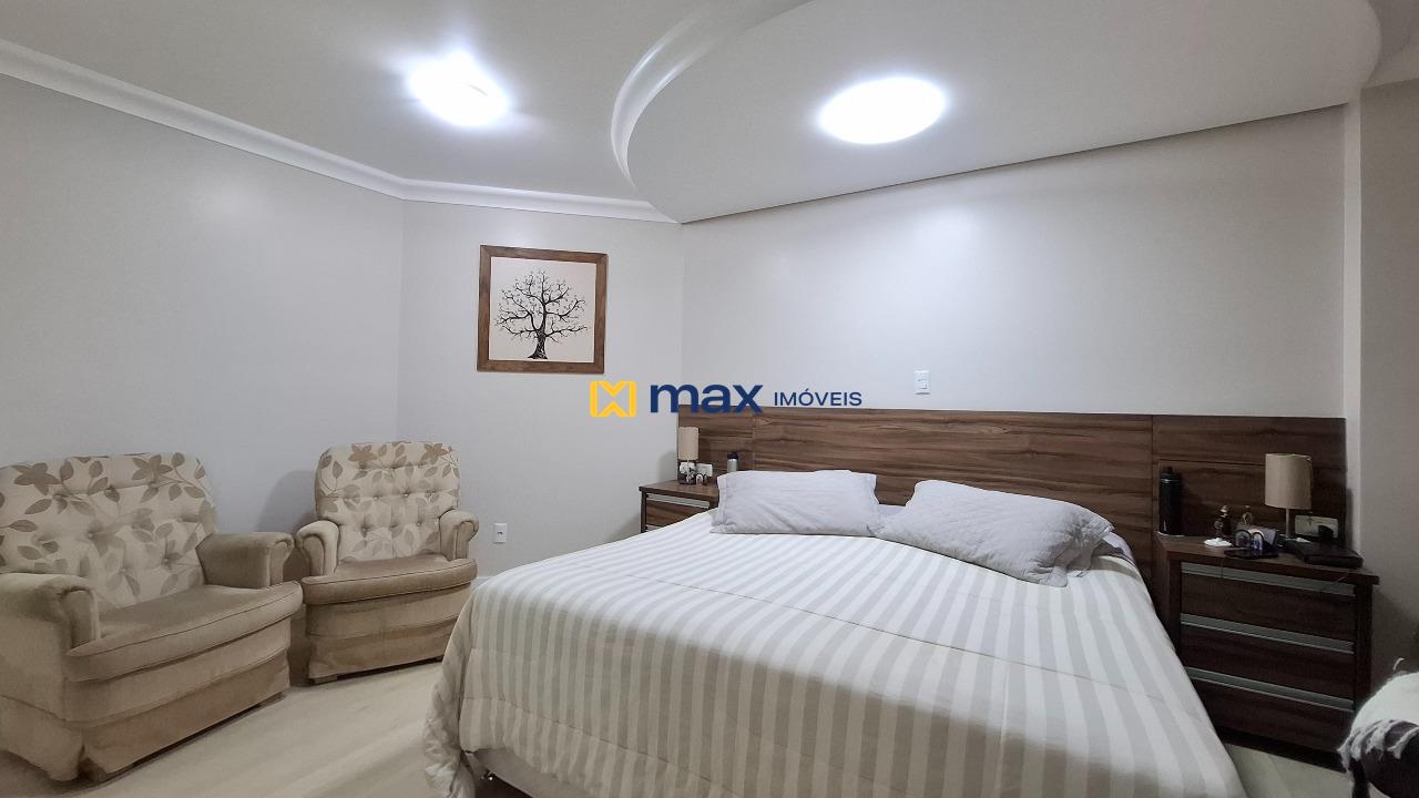 Apartamento à venda no Centro: Suíte Master