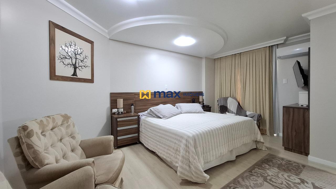 Apartamento à venda no Centro: Suíte Master