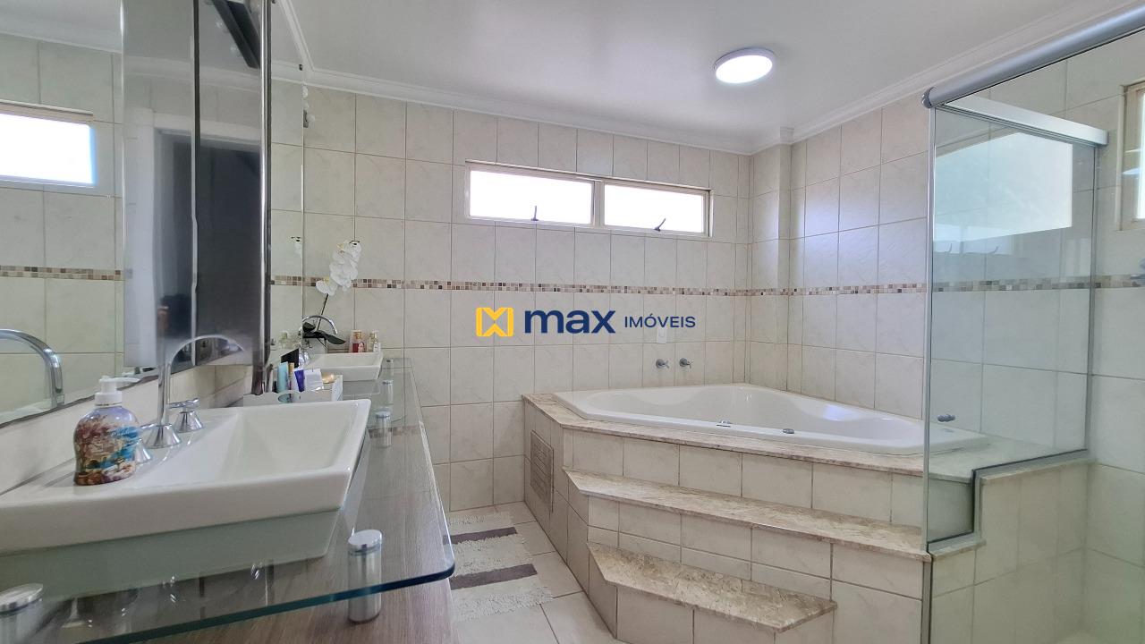 Apartamento à venda no Centro: Banheiro suíte master