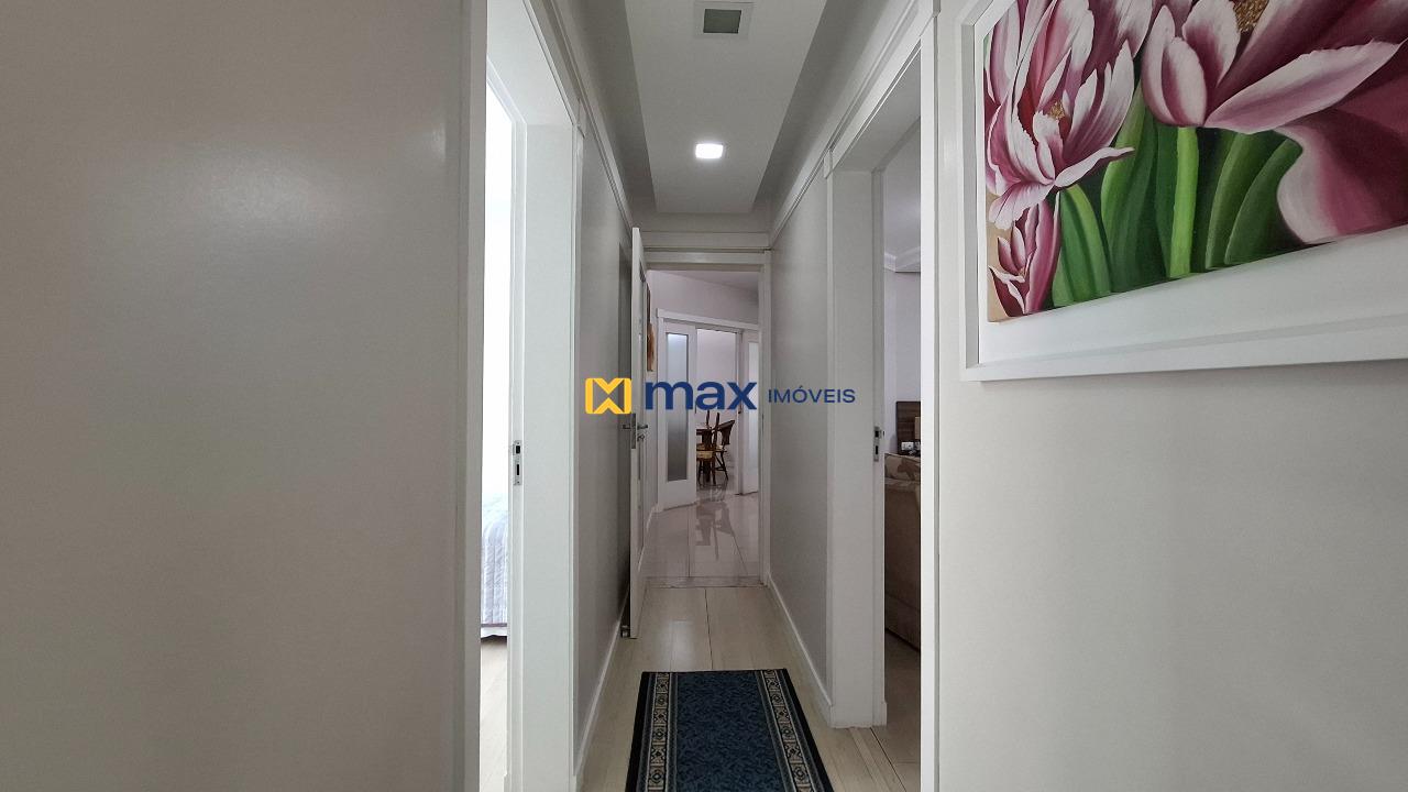 Apartamento à venda no Centro: Corredor