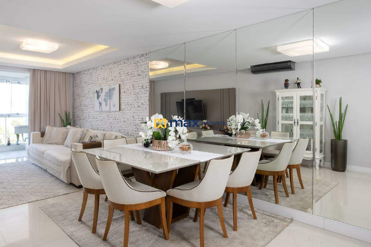 Apartamento à venda no Praia Brava: 