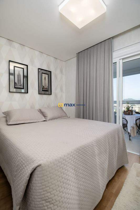 Apartamento à venda no Praia Brava: 