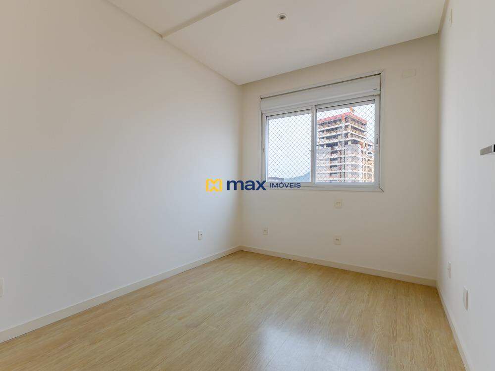 Apartamento à venda no Fazenda: Dormitório 2