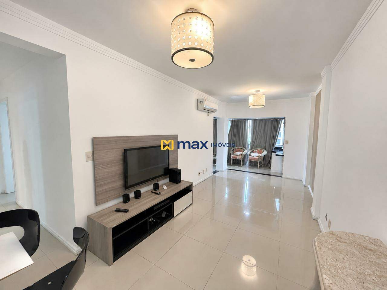 Apartamento para aluguel no Centro: 