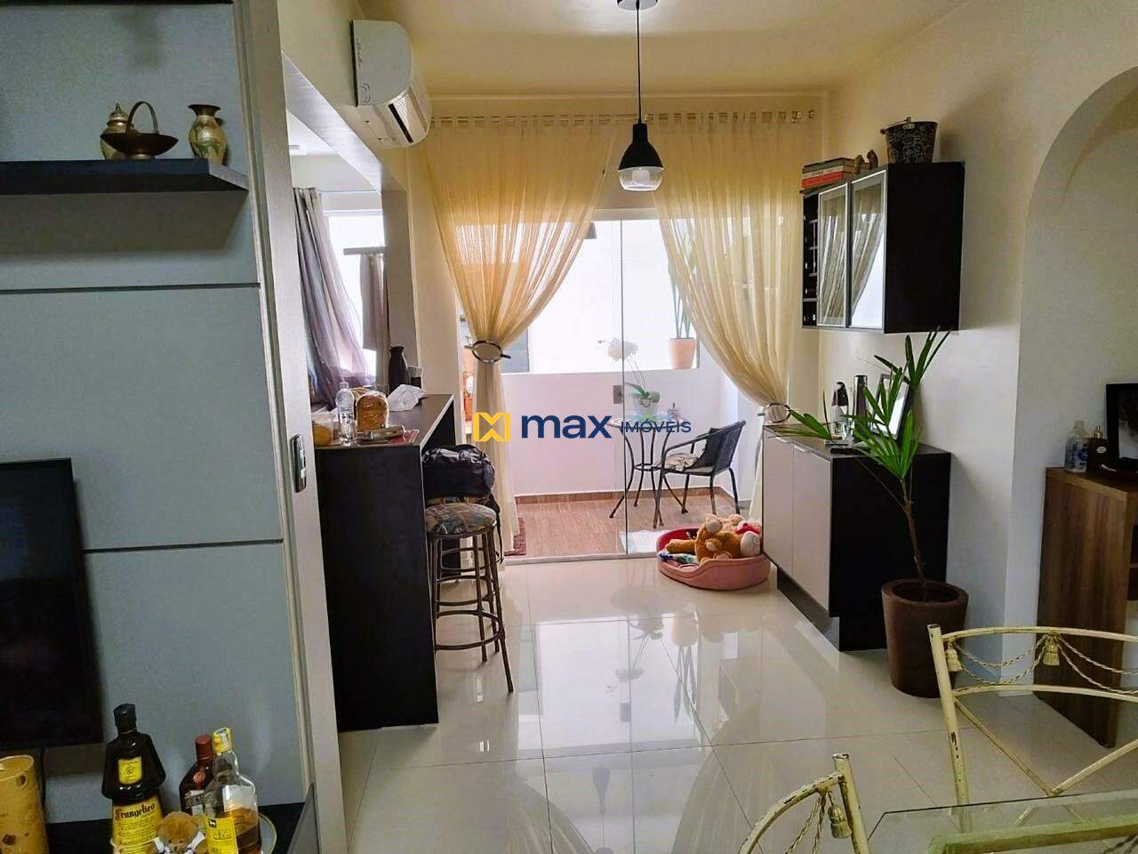 Apartamento à venda no Centro: Living integrado