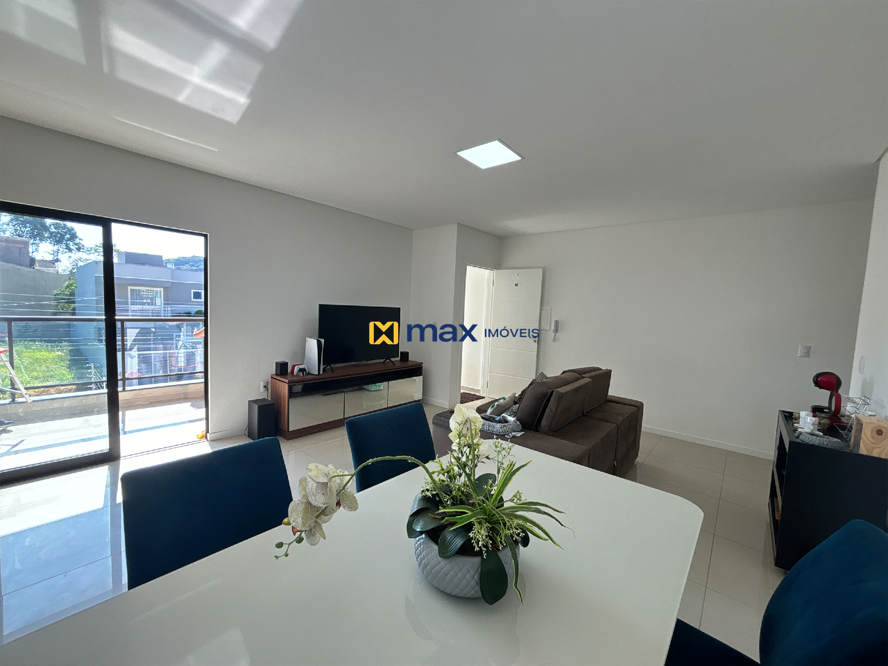 Apartamento à venda no Ressacada: Living integrado