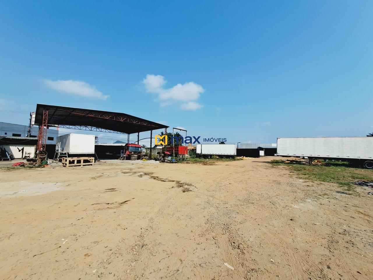 Terreno à venda no Salseiros: Terreno