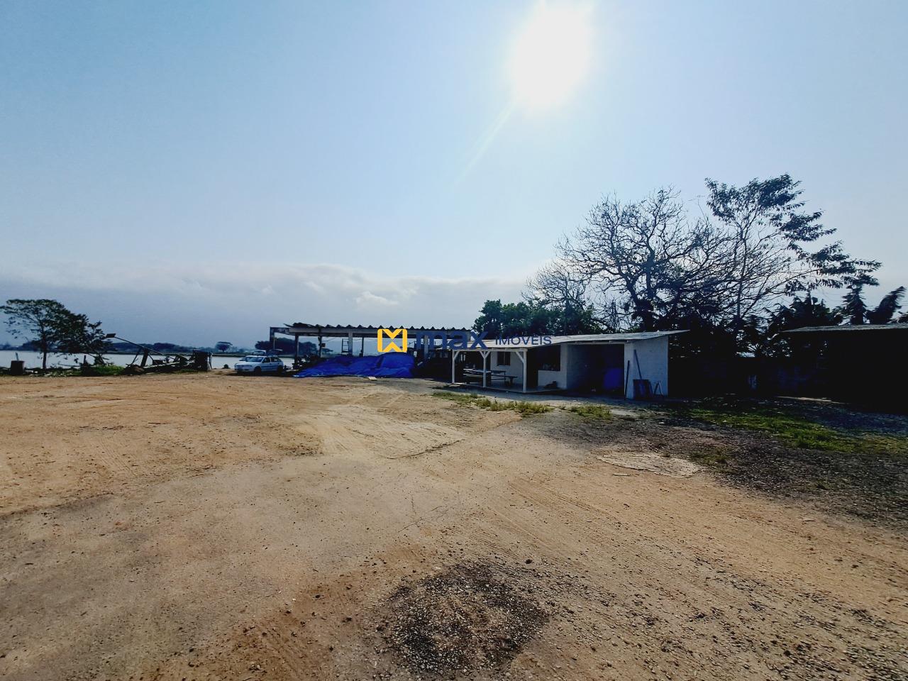 Terreno à venda no Salseiros: Terreno