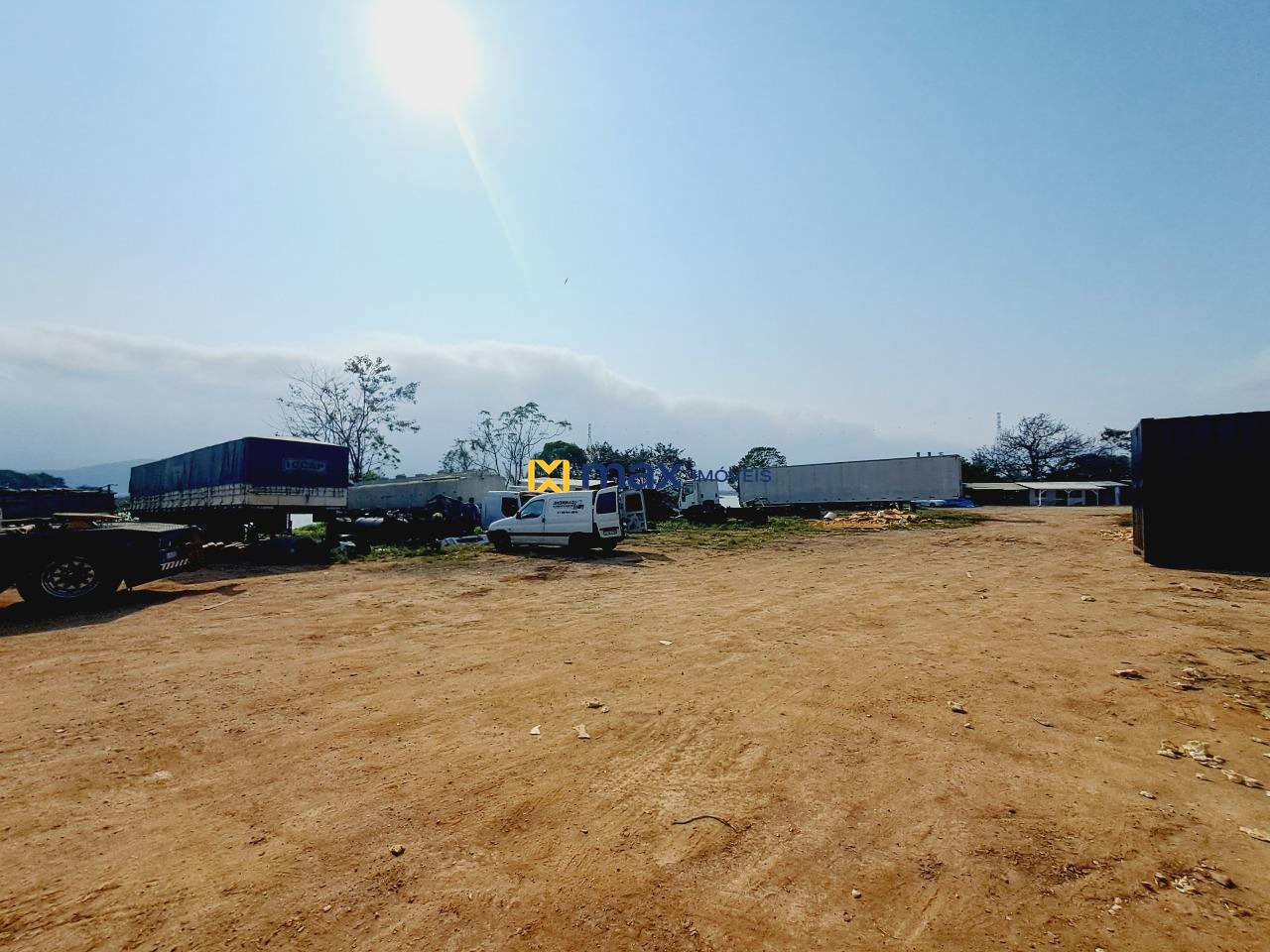 Terreno à venda no Salseiros: Terreno