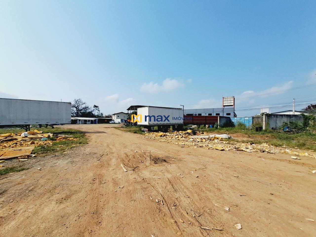 Terreno à venda no Salseiros: Terreno