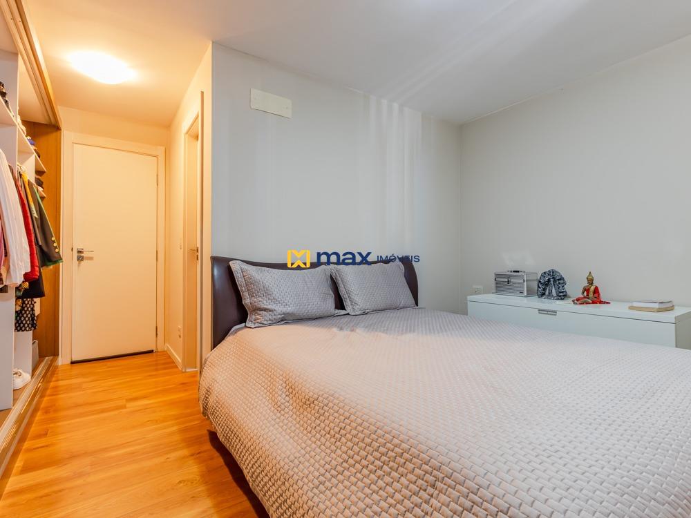 Apartamento à venda no Centro: Suíte