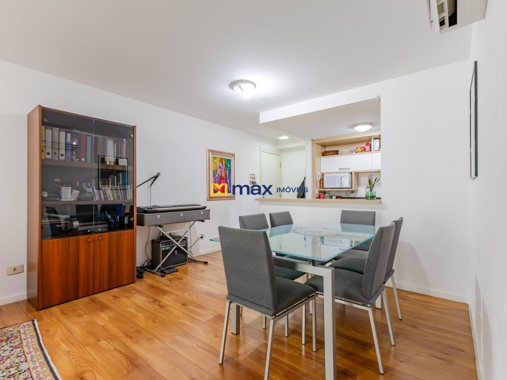 Apartamento à venda no Centro: Living integrado