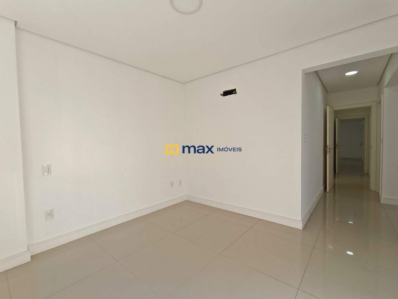 Apartamento à venda no Centro: suíte master