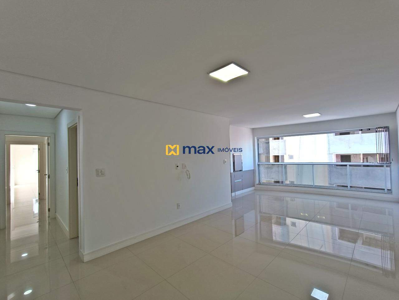 Apartamento à venda no Centro: living