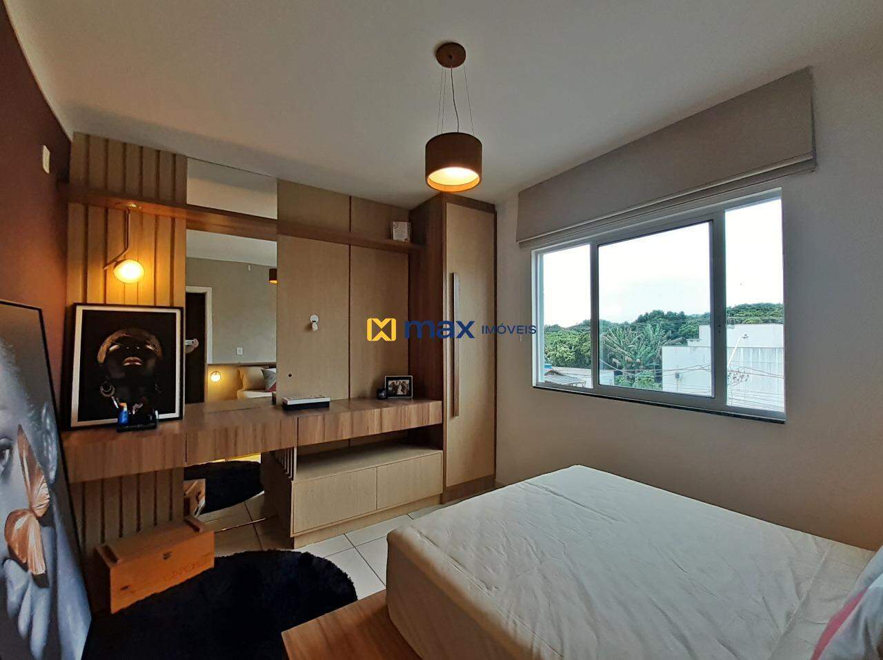 Apartamento à venda no Meia Praia: Quarto 1