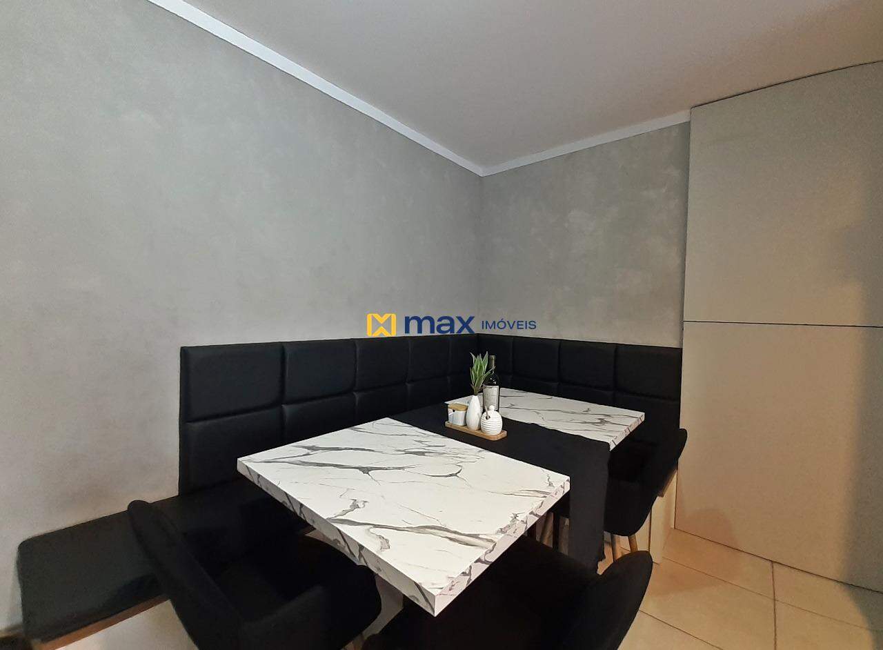Apartamento à venda no Meia Praia: Sala de Jantar