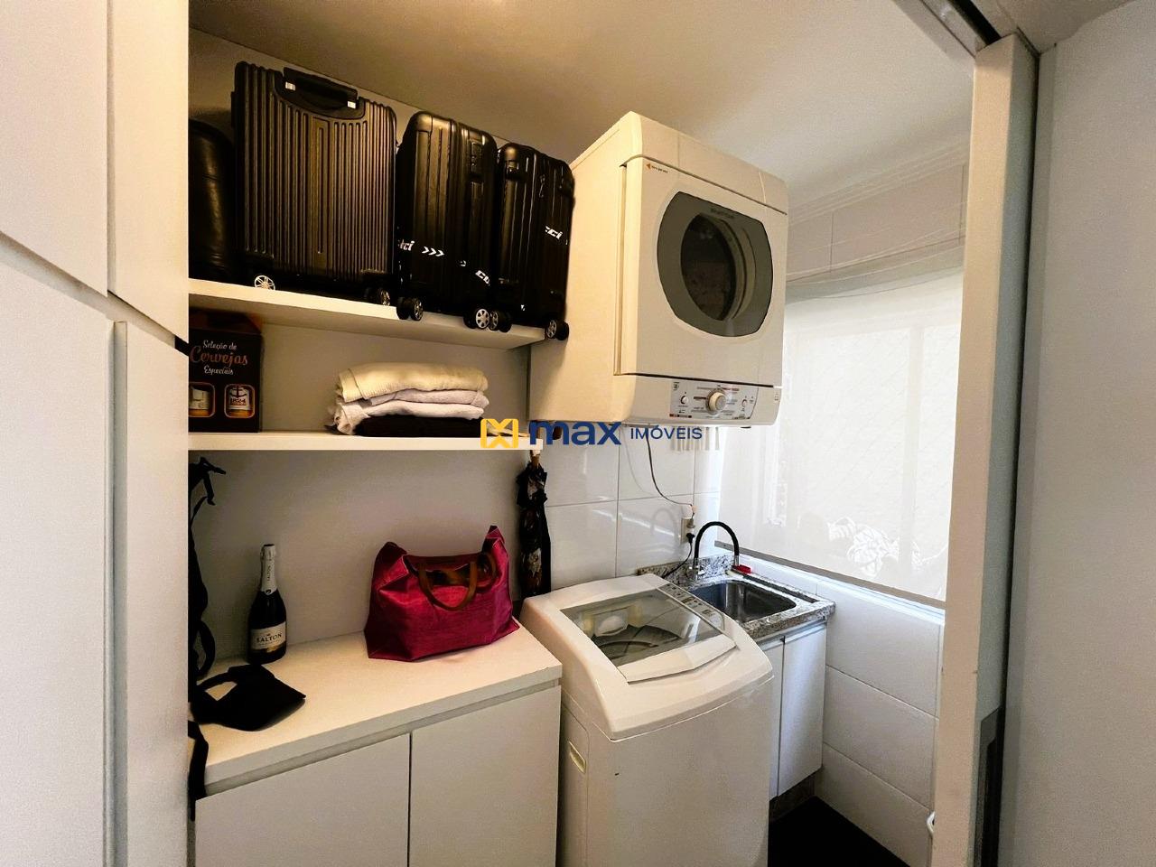 Apartamento à venda no Centro: Área de serviço