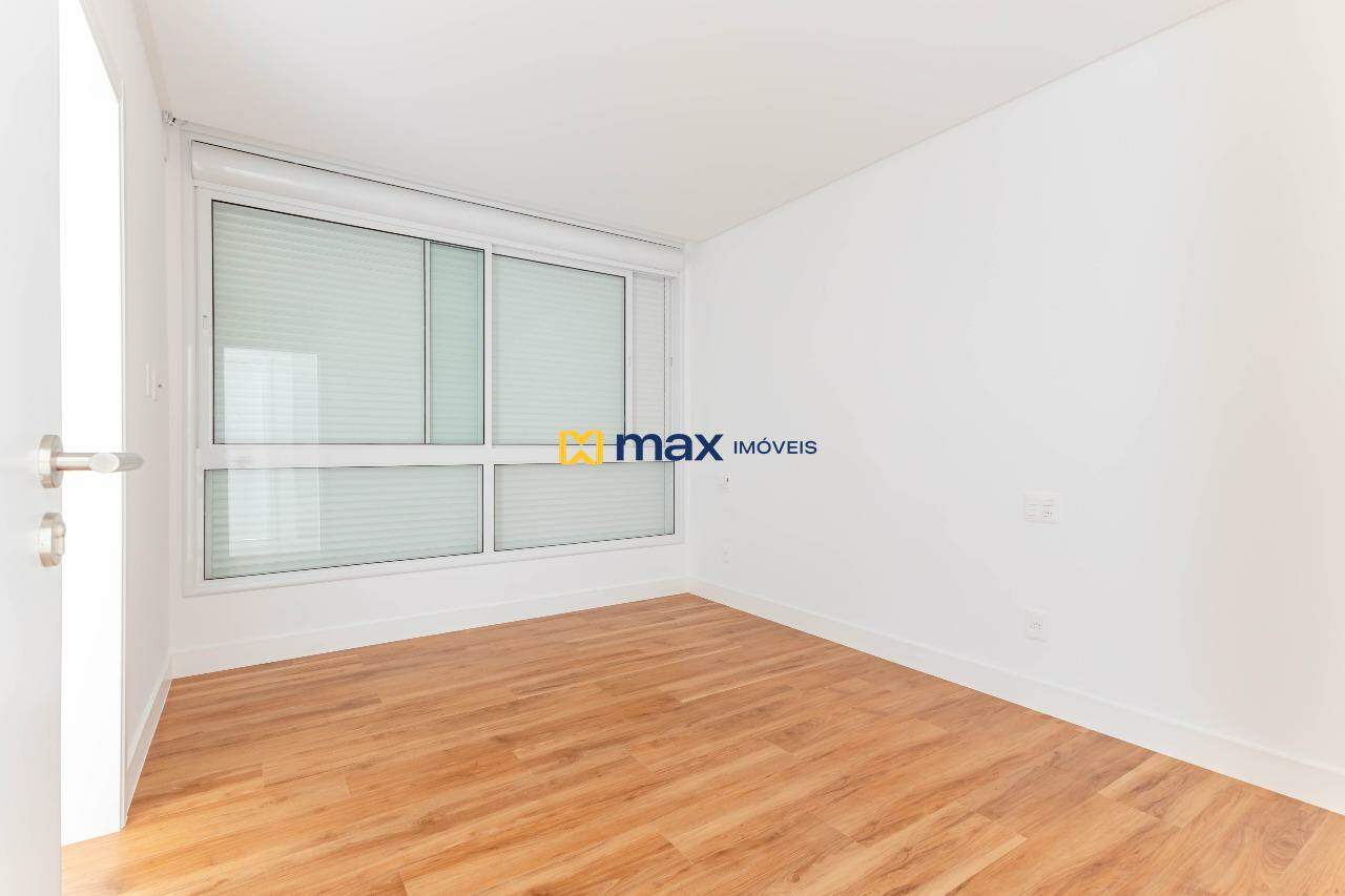 Apartamento à venda no Praia Brava: Suíte 2