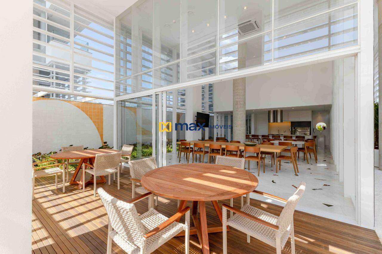 Apartamento à venda no Praia Brava: Salão gourmet