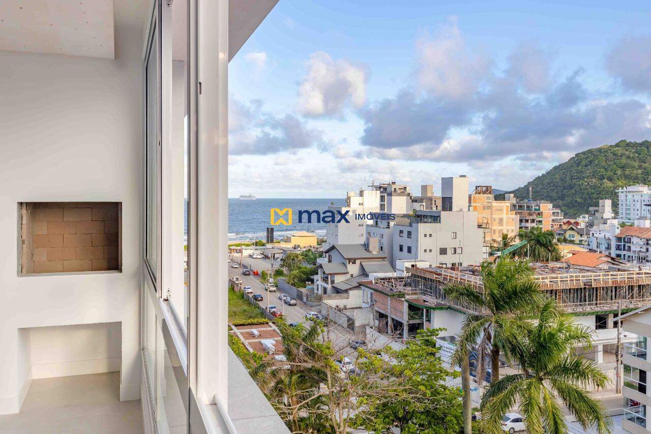 Apartamento à venda no Praia Brava: Living integrado