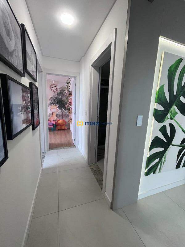 Apartamento à venda no Centro: Corredor