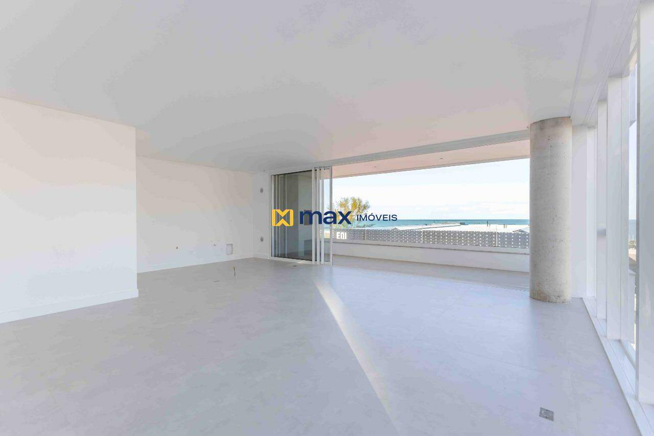 Apartamento à venda no Praia Brava: Living integrado