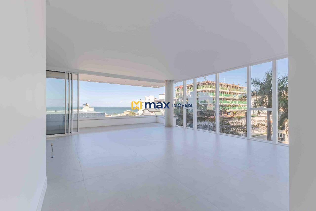 Apartamento à venda no Praia Brava: Living integrado