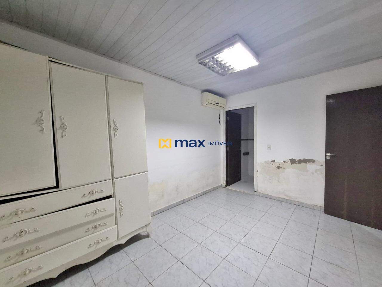 Casa à venda no Jardim Iate Clube: 