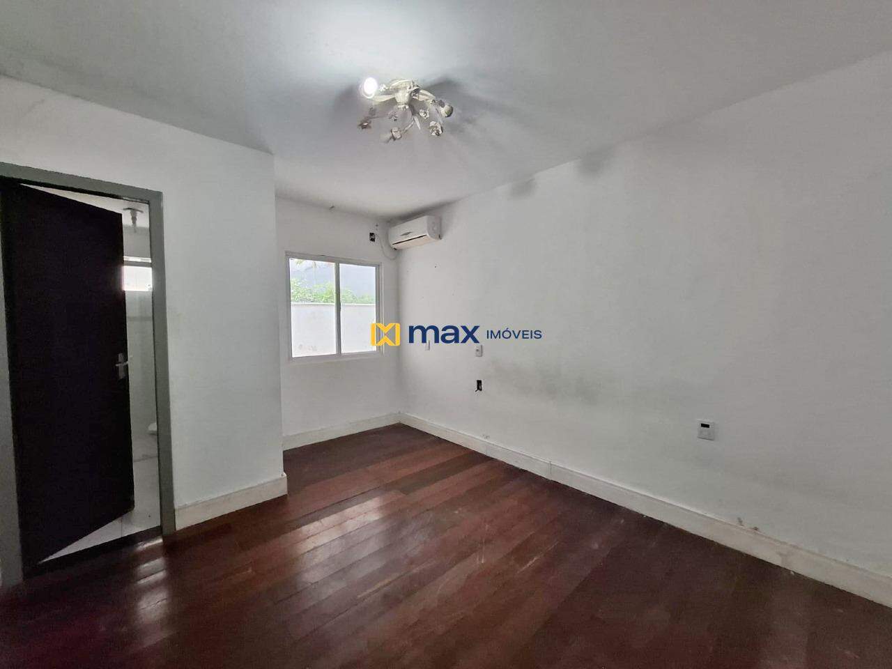 Casa à venda no Jardim Iate Clube: 
