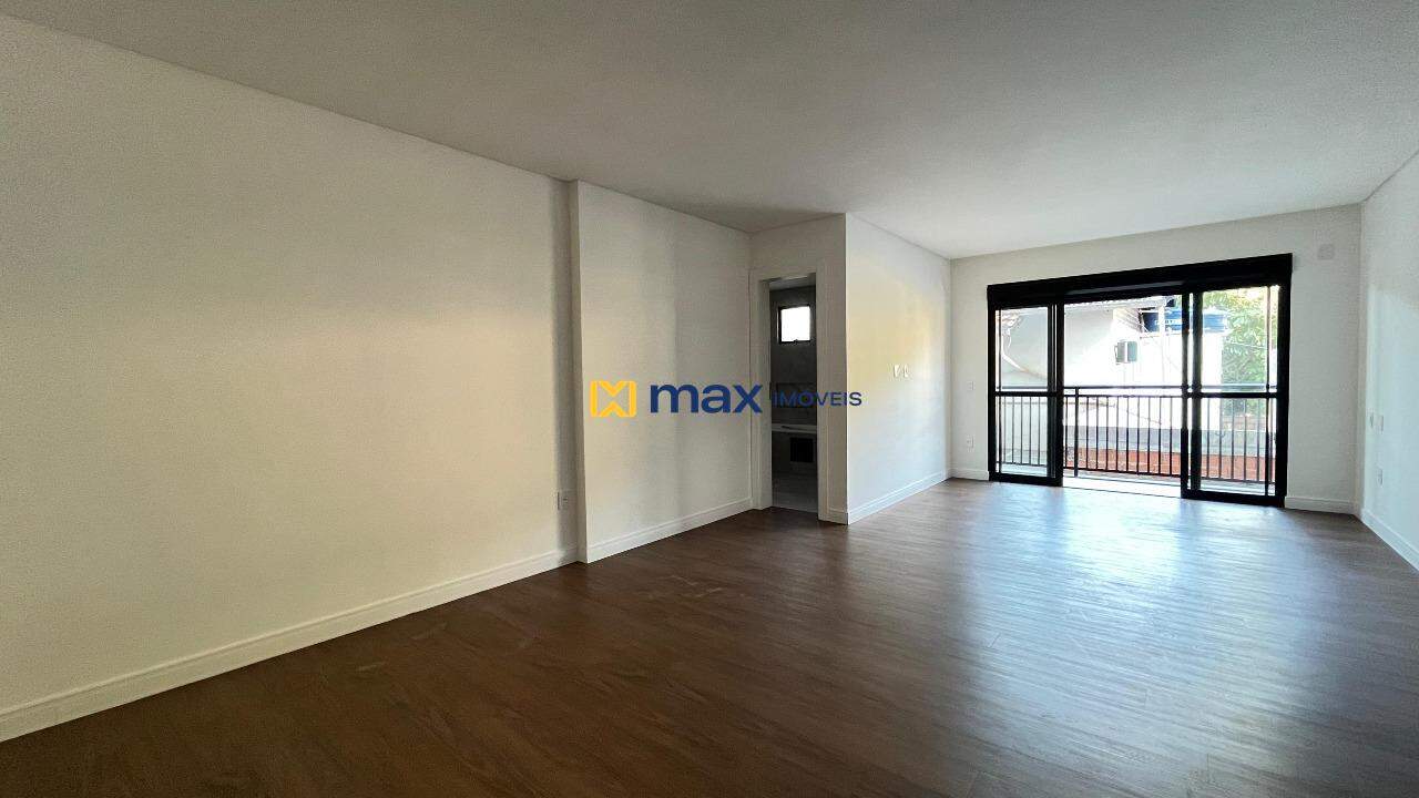 Apartamento à venda no Cabeçudas: Suíte 1