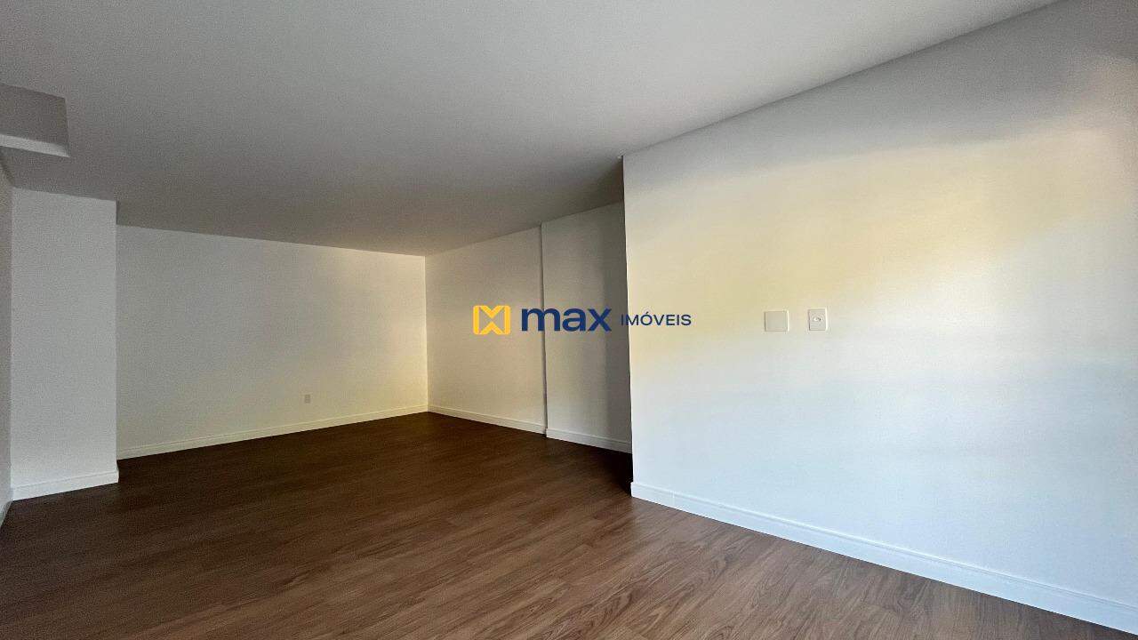 Apartamento à venda no Cabeçudas: Suíte 1