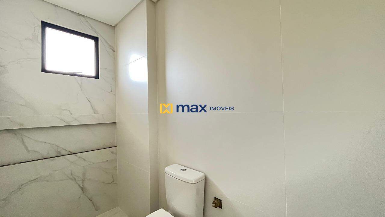 Apartamento à venda no Cabeçudas: Banheiro suíte 2