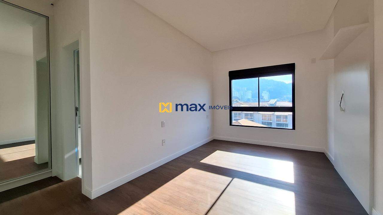 Apartamento à venda no Cabeçudas: Suíte 2
