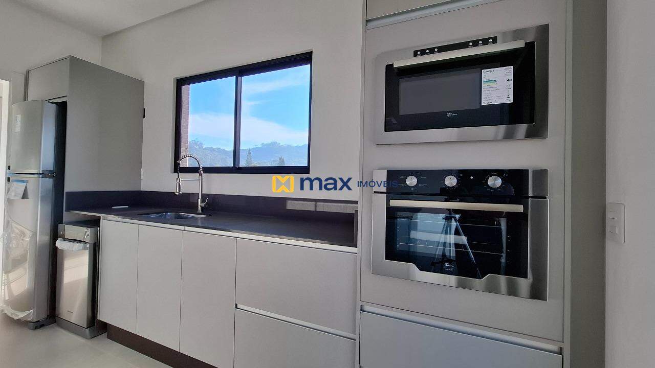 Apartamento à venda no Cabeçudas: Cozinha