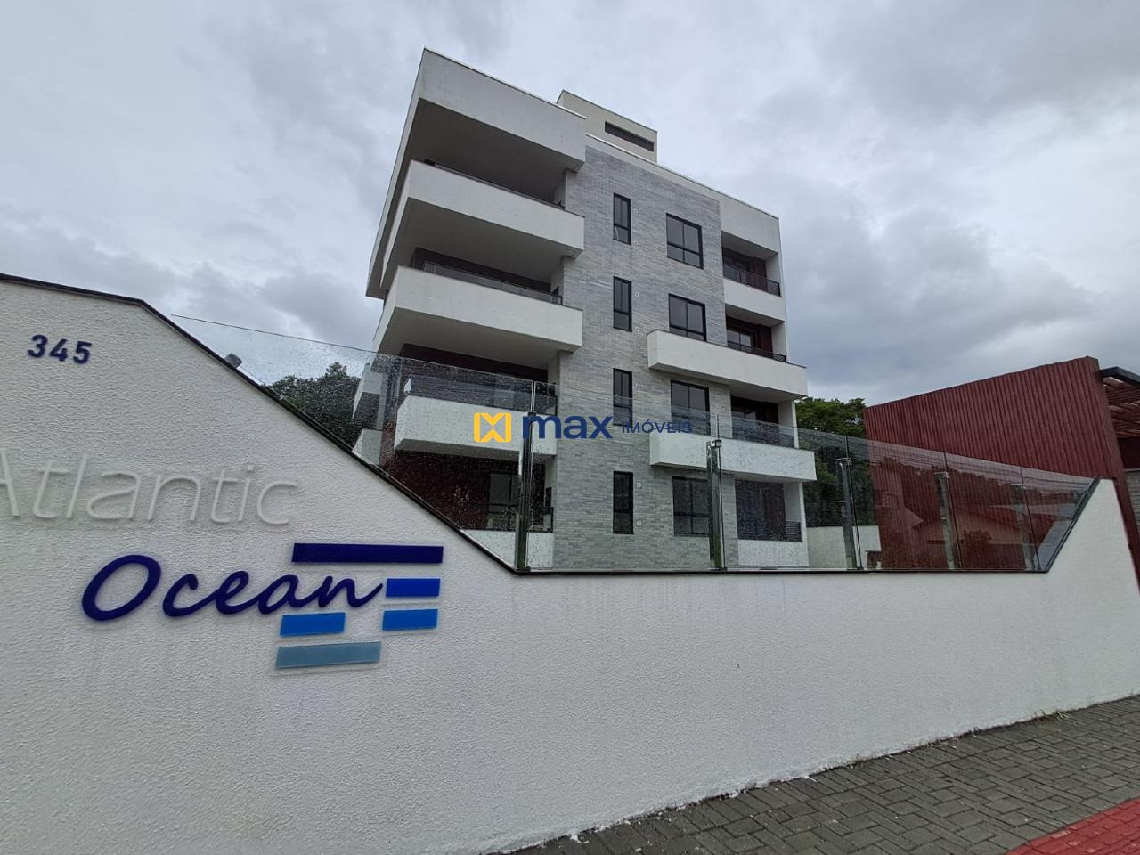 Apartamento à venda no Meia Praia: 