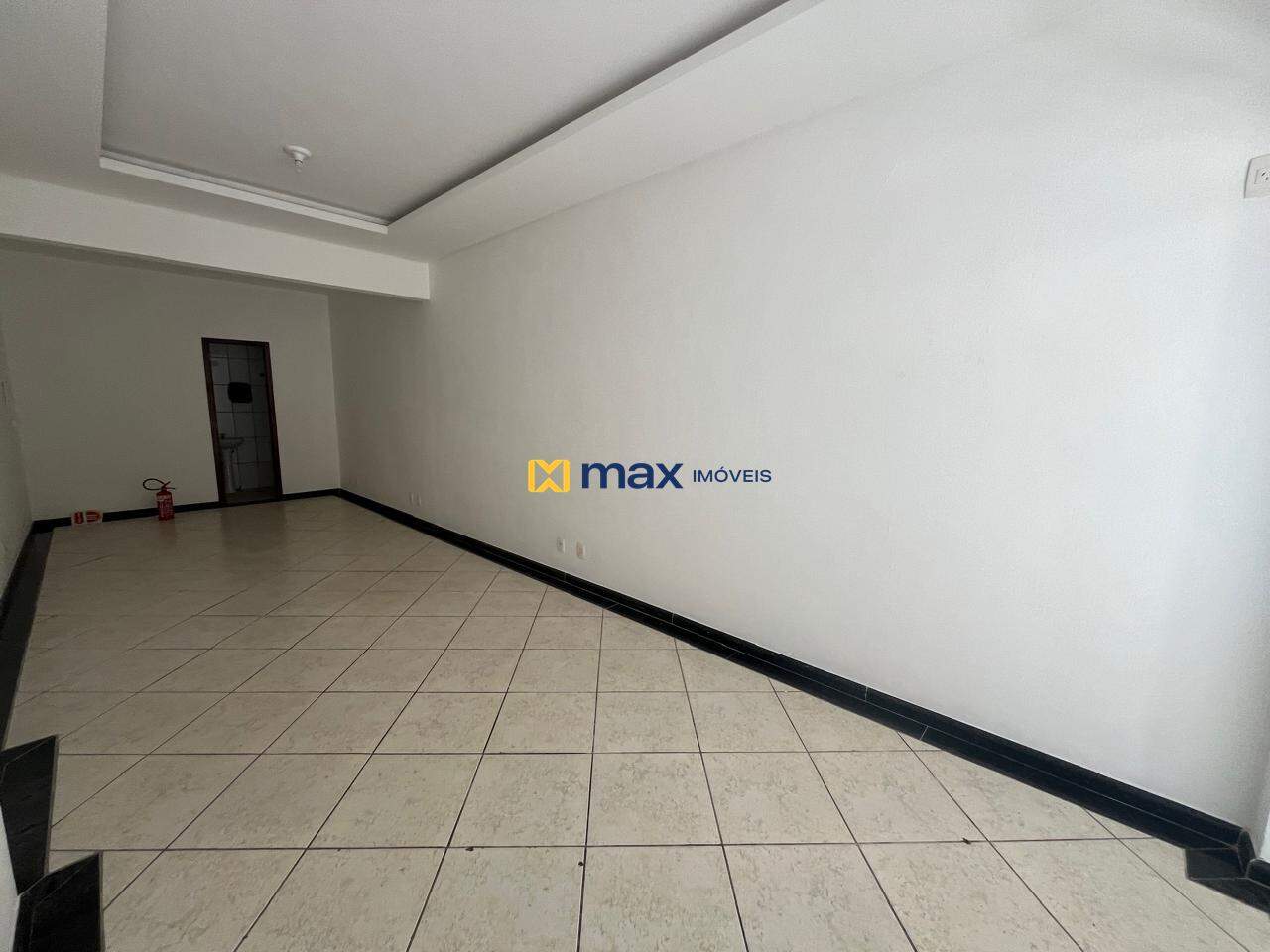 Sala para aluguel no Centro: 