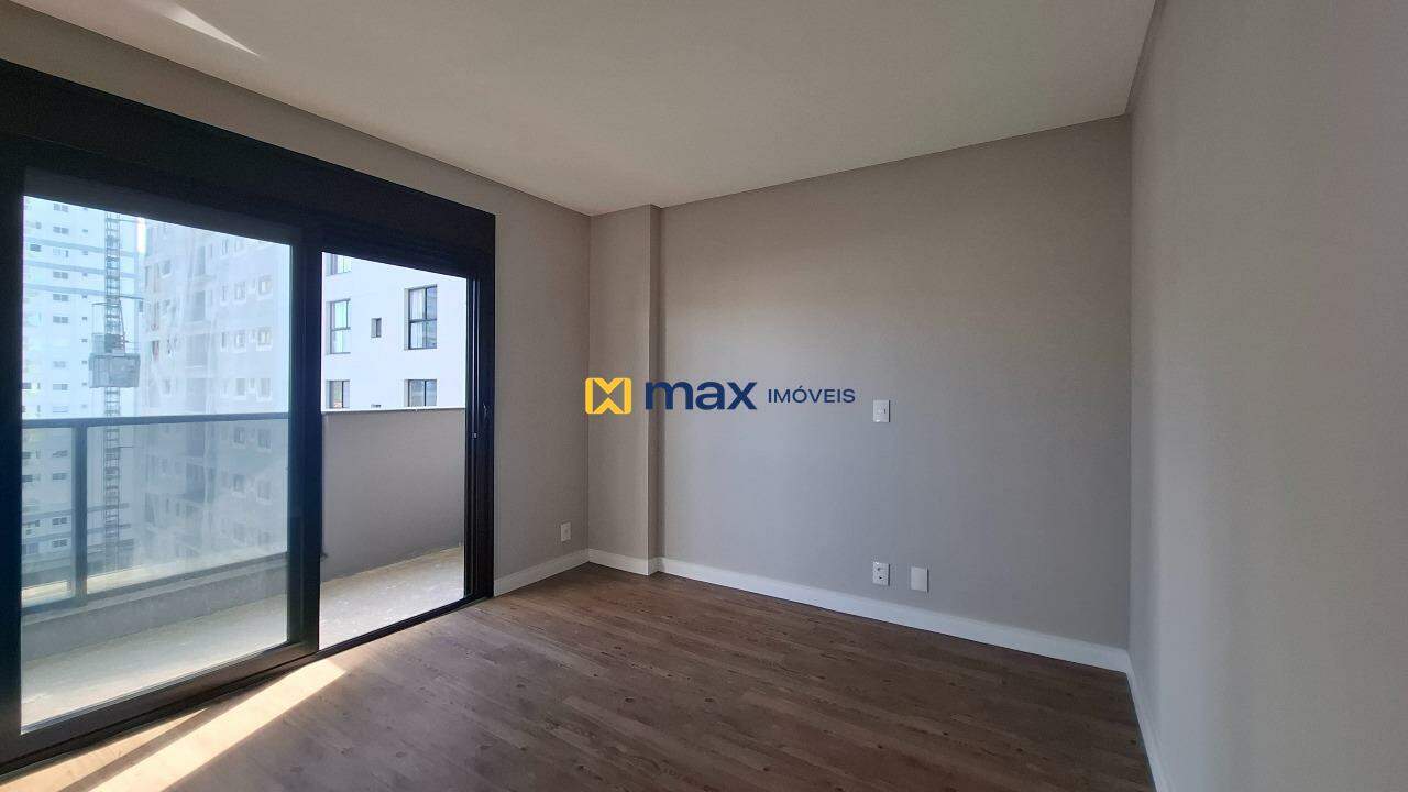 Apartamento à venda no Fazenda: Suíte