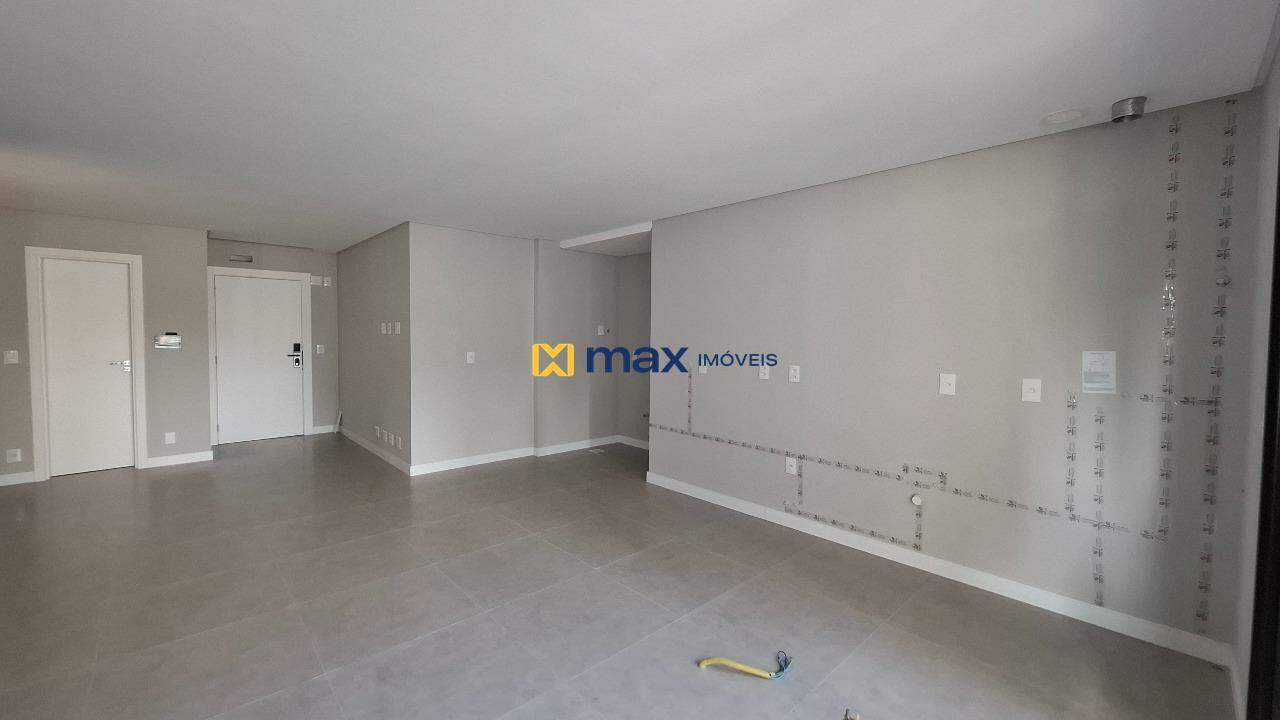 Apartamento à venda no Fazenda: Living integrado