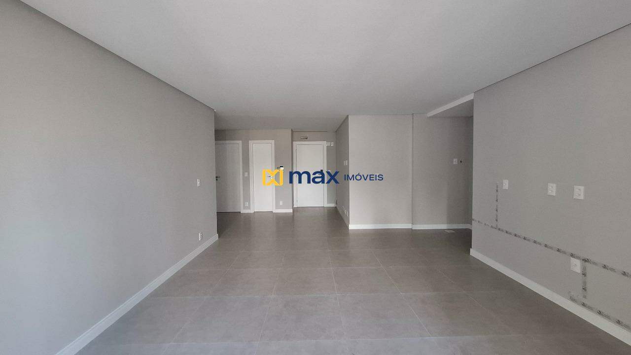 Apartamento à venda no Fazenda: Living integrado