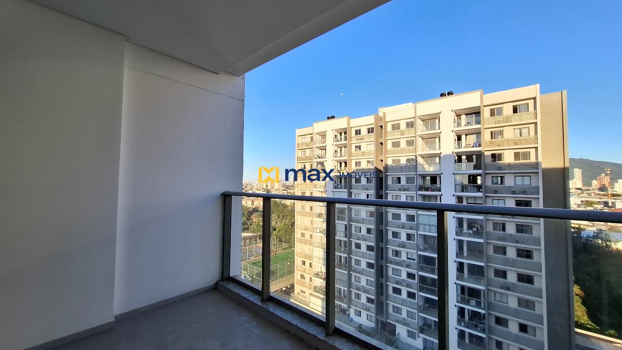 Apartamento à venda no São Vicente: Sacada com churrasqueira