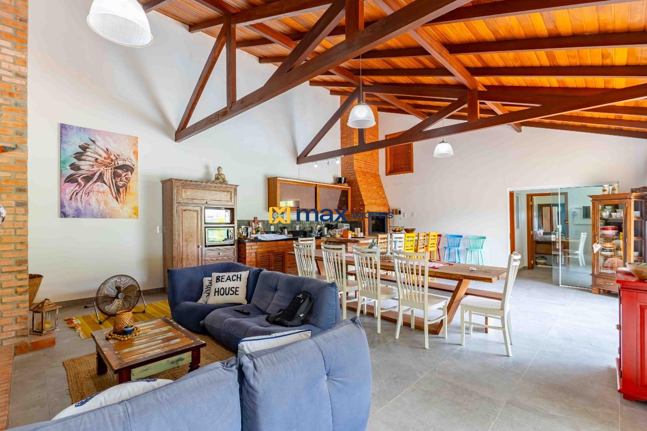 Casa à venda no Ressacada: Área externa/festas