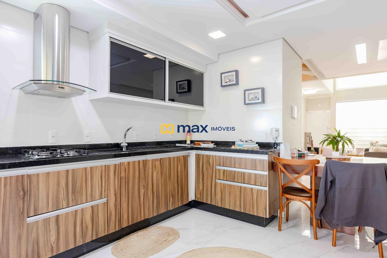 Casa à venda no Ressacada: Cozinha