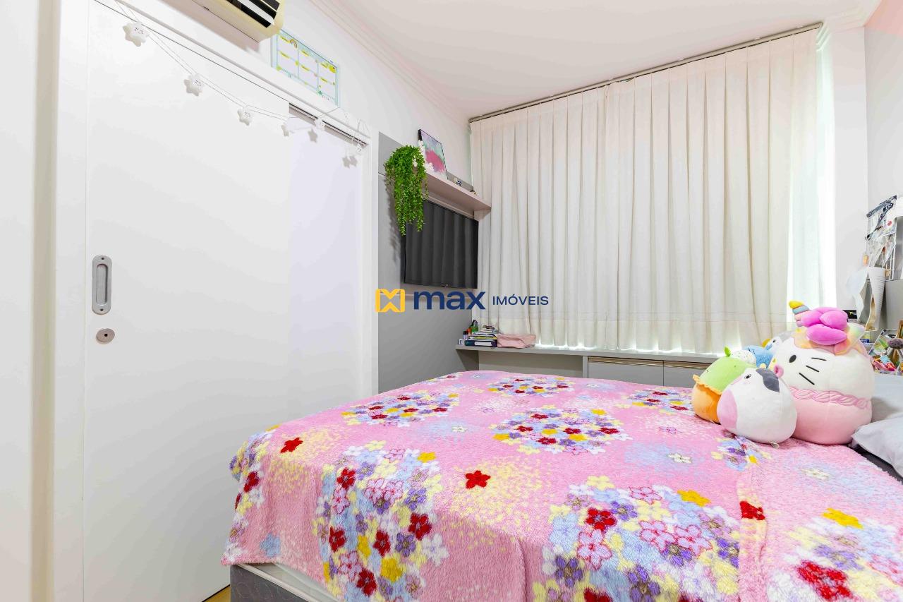 Casa à venda no Ressacada: Demi suíte