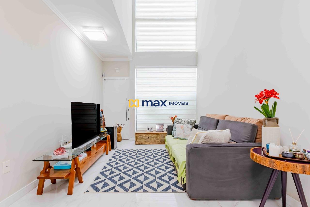 Casa à venda no Ressacada: Sala de TV