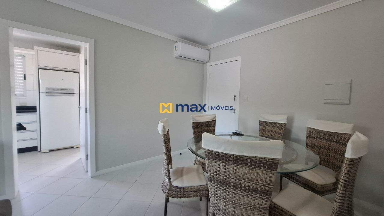 Apartamento à venda no Ressacada: Sala