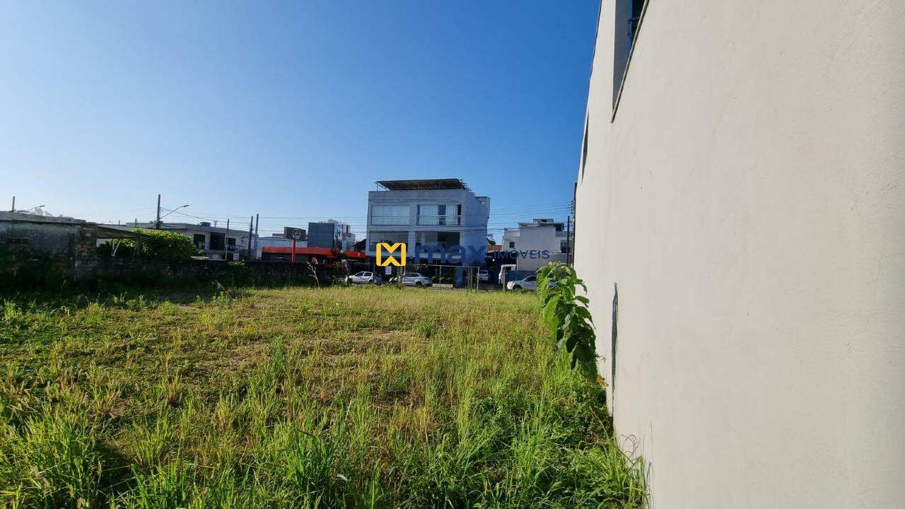 Terreno à venda no São João: Terreno