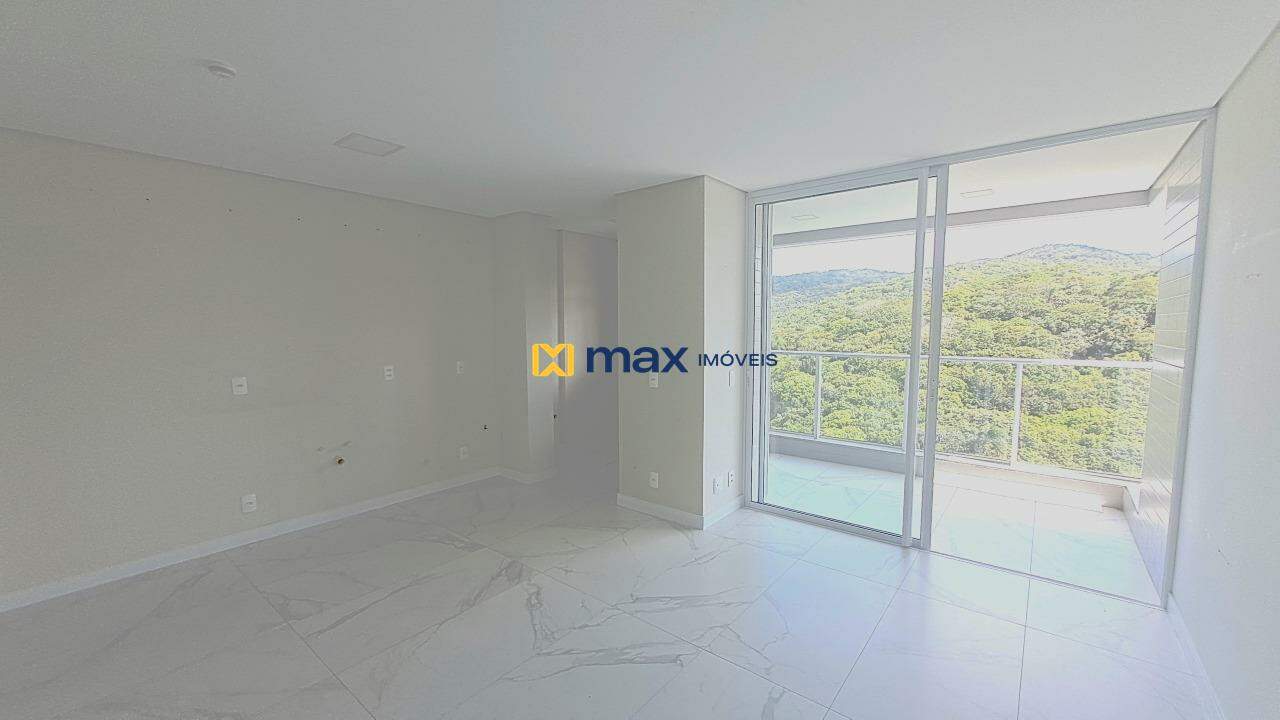 Apartamento à venda no Ressacada: Living integrado