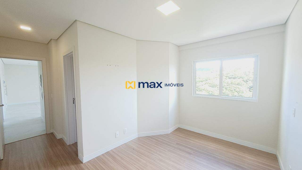 Apartamento à venda no Ressacada: Suíte 1