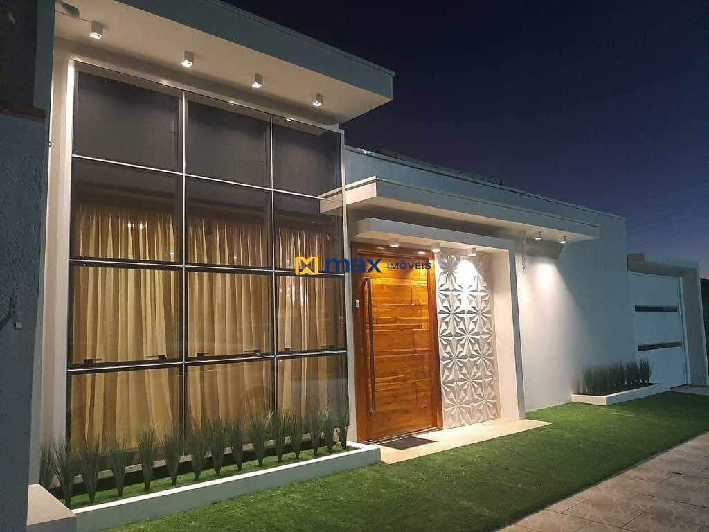 Casa à venda no Centro: 